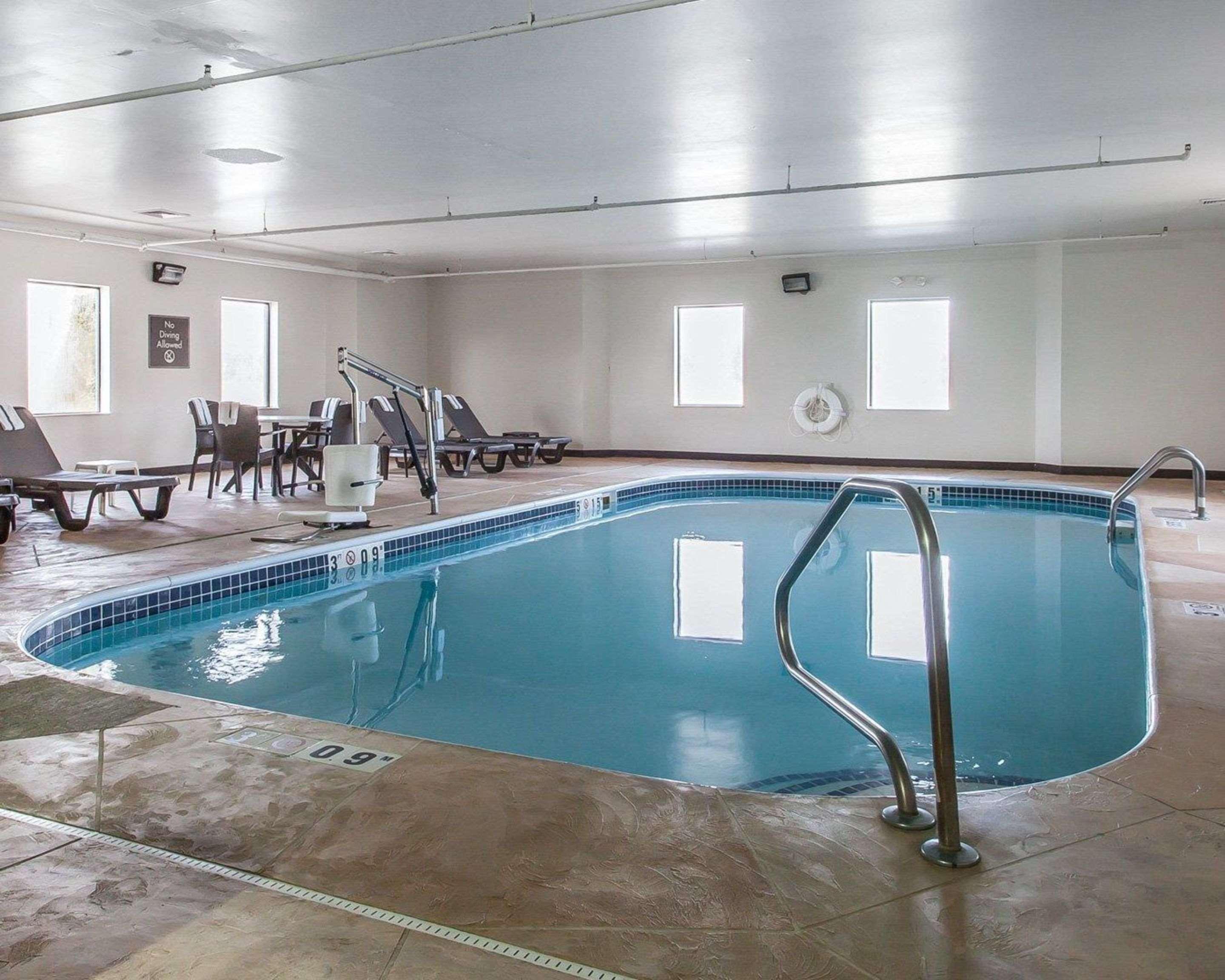 Hotel Sleep & Near I-90 And Ashtabula Austinburg